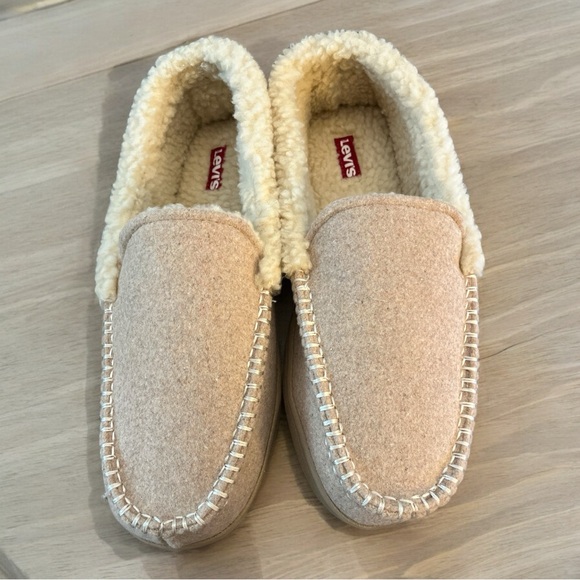 Levi’s Men’s Slippers with Memory Foam Insole, size XL 11-12, NWT - Picture 3 of 8